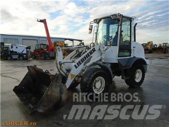 Liebherr L 506 Фронтальні навантажувачі
