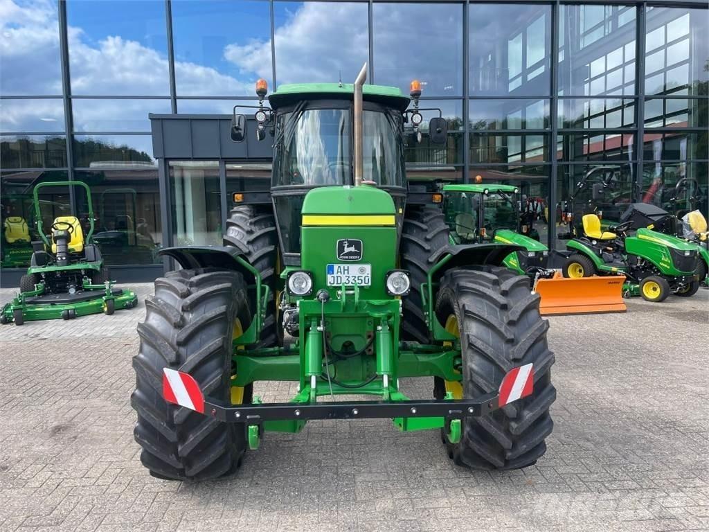 John Deere 3350 Трактори