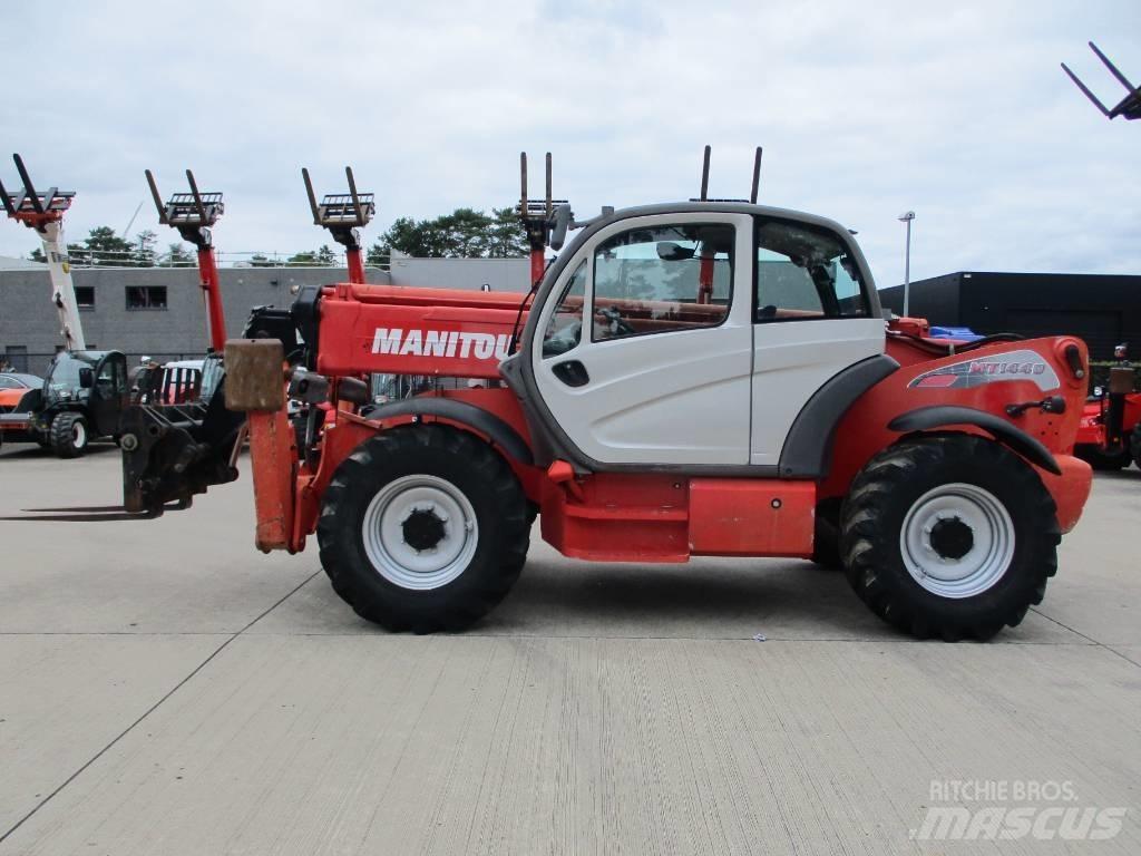 Manitou MT 1440 (866) Телескопічні навантажувачі