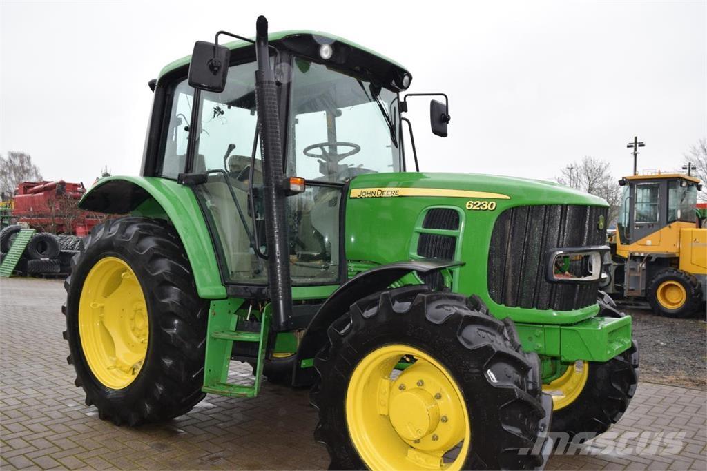 John Deere 6230 Трактори
