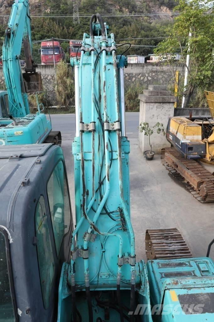 Kobelco SK 210-8 Гусеничні екскаватори