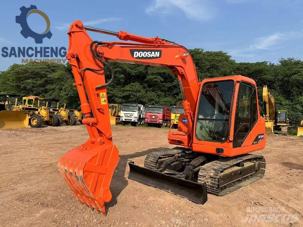 Doosan DH 80 Середні екскаватори 7т. - 12т.