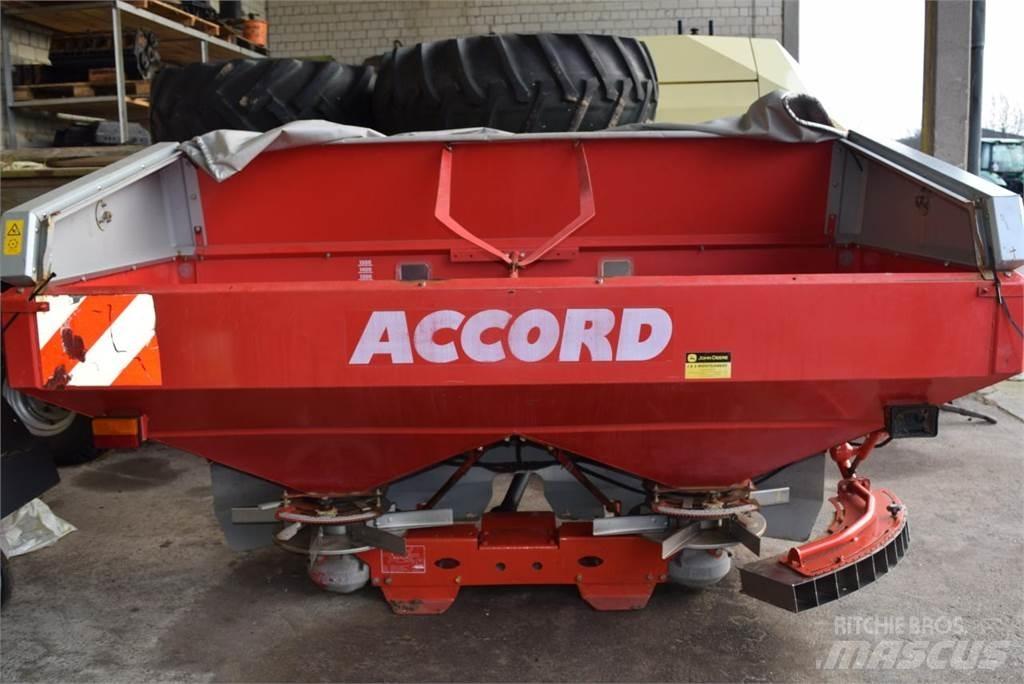 Accord Exacta HL Розсіювач мінеральних добрив