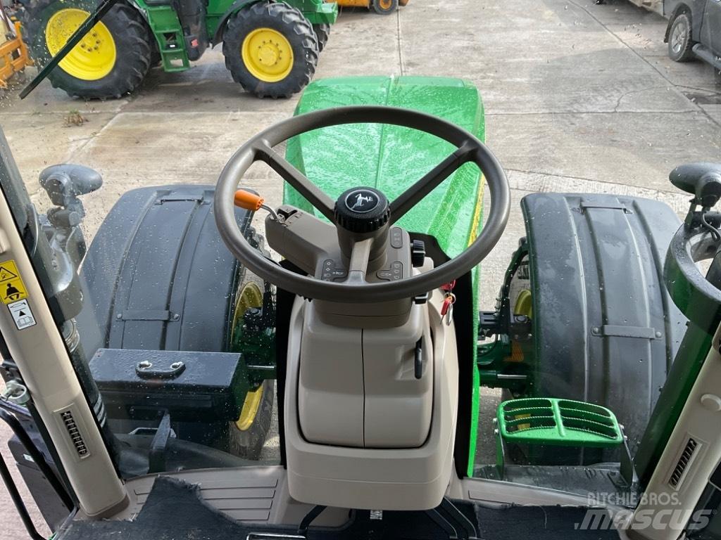 John Deere 7310 R Трактори