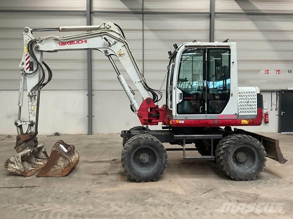 Takeuchi TB 175 W Колісні екскаватори