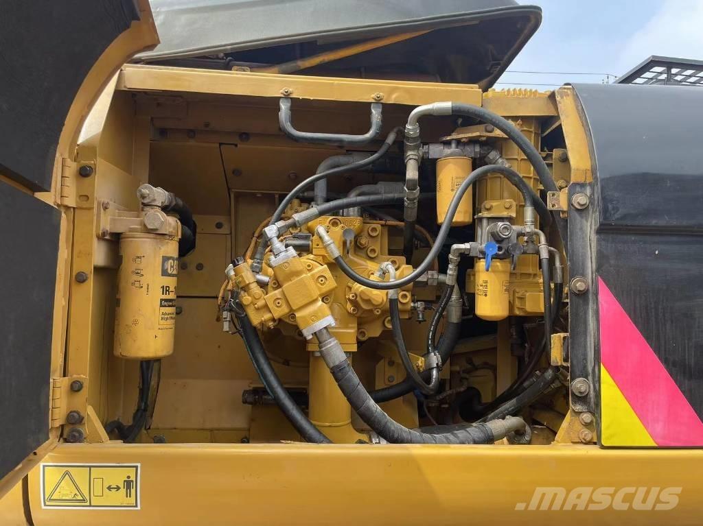 CAT 336 d Екскаватори з великим вилітом