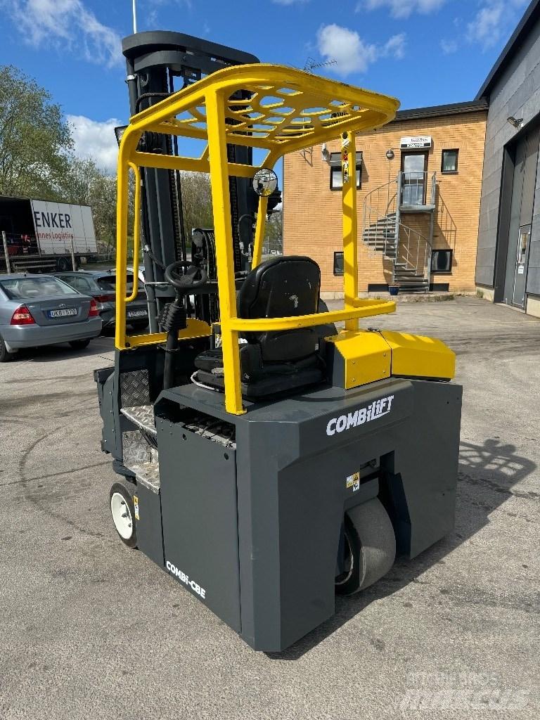 Combilift CBE3000 Чотириходові річ-траки