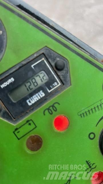 Terex TV 1200 Котки тротуарні
