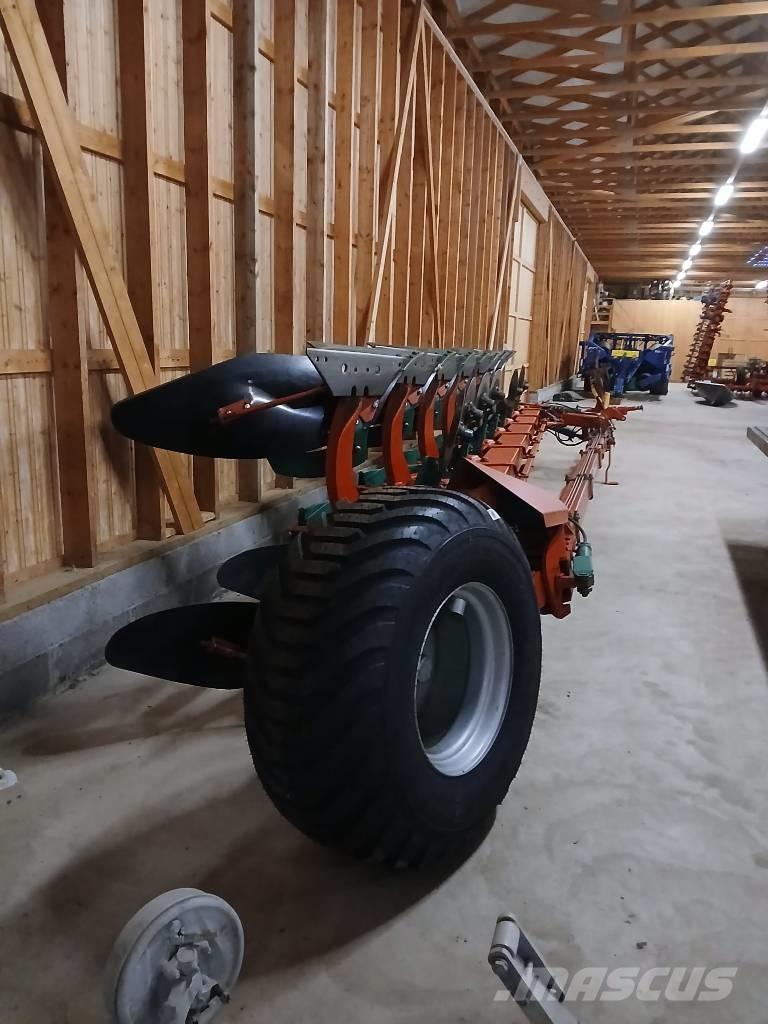 Kverneland PB100-8 Реверсивні плуги