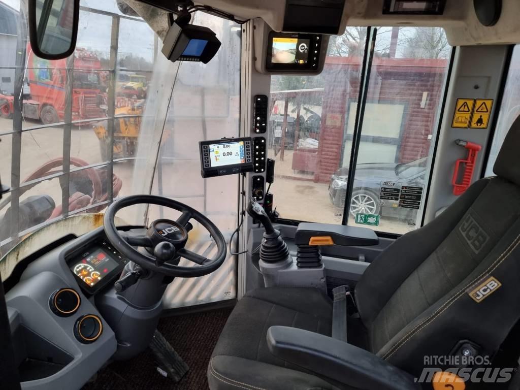 JCB 427 Фронтальні навантажувачі