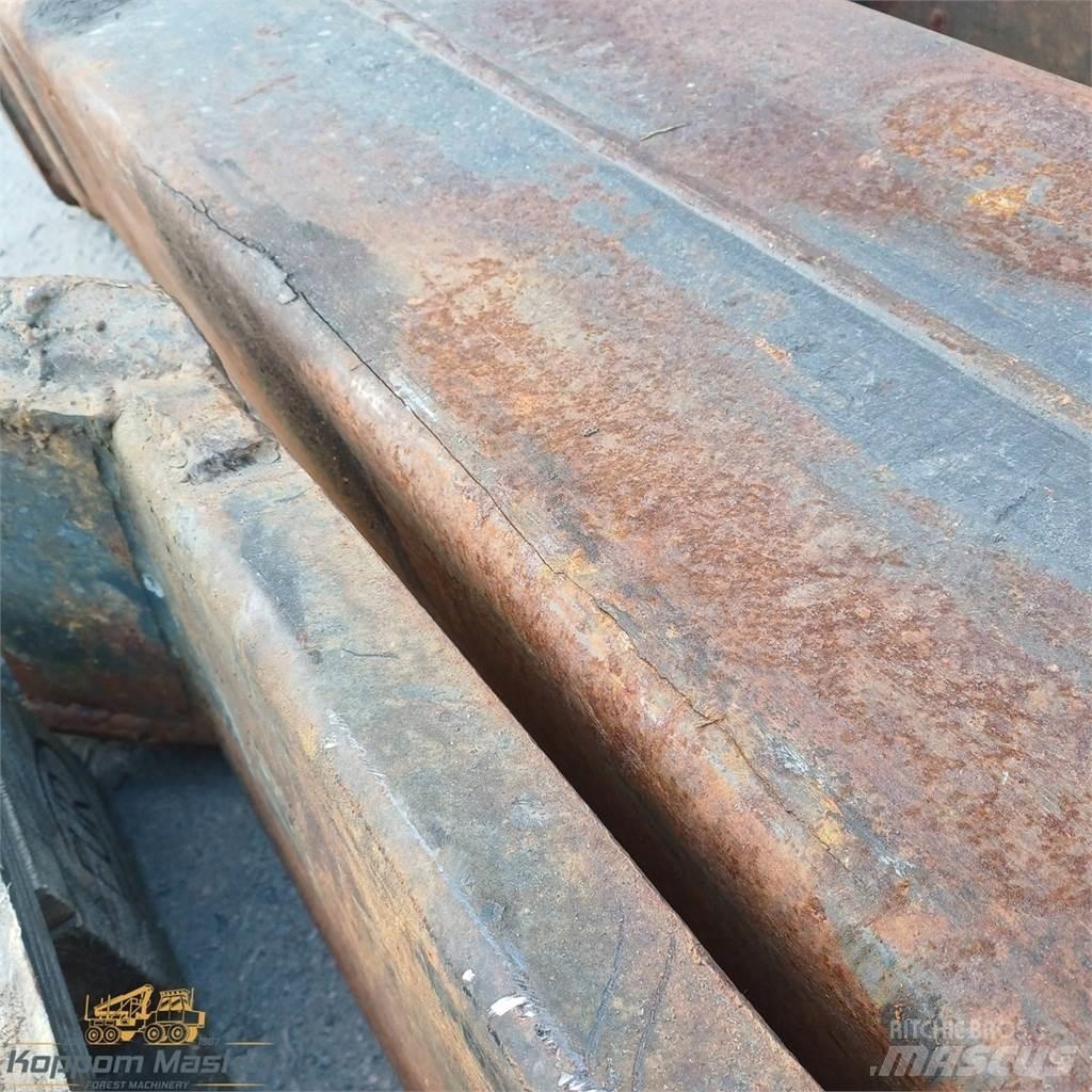 Loglift 111 Транспортерні крани