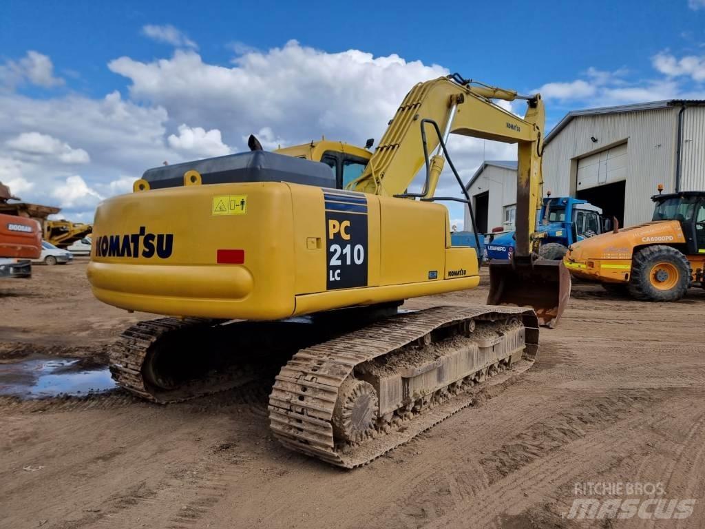 Komatsu PC 210-6 Гусеничні екскаватори