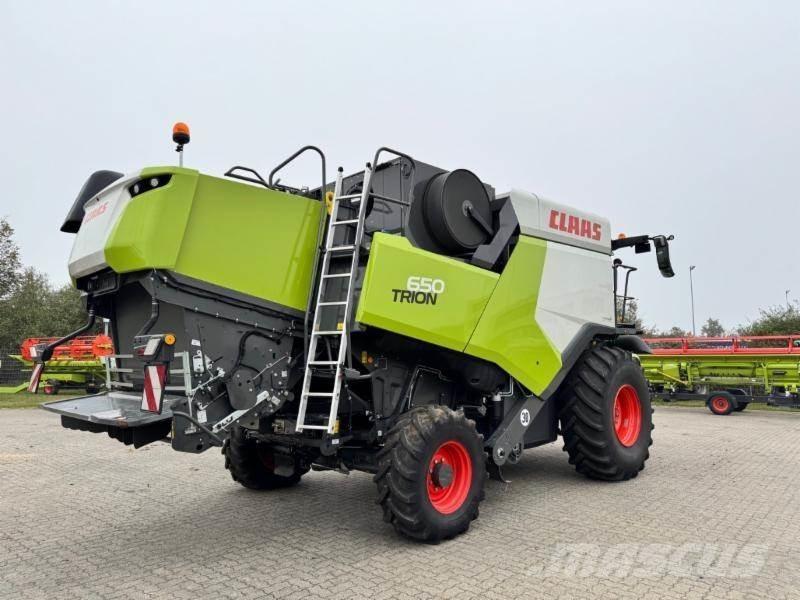 CLAAS TRION 650 Зернозбиральні комбайни