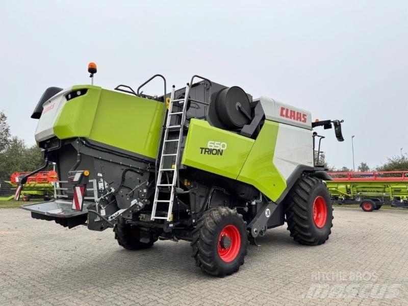 CLAAS TRION 650 Зернозбиральні комбайни