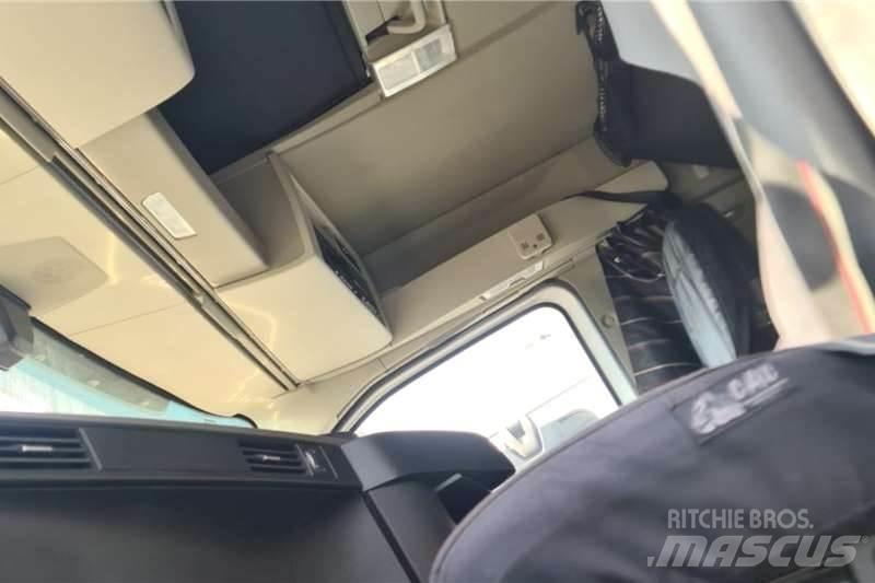 Volvo FH 440 Вантажівки / спеціальні