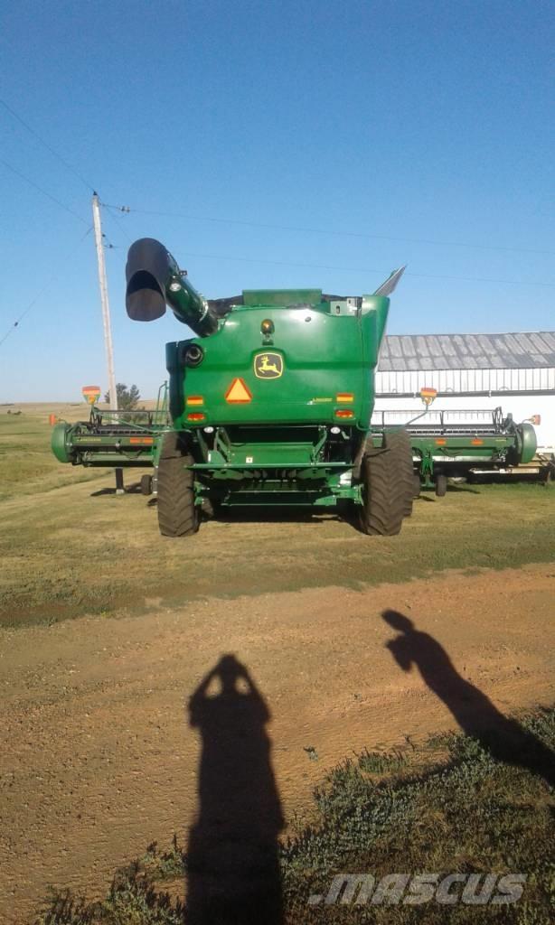 John Deere S 670 Зернозбиральні комбайни