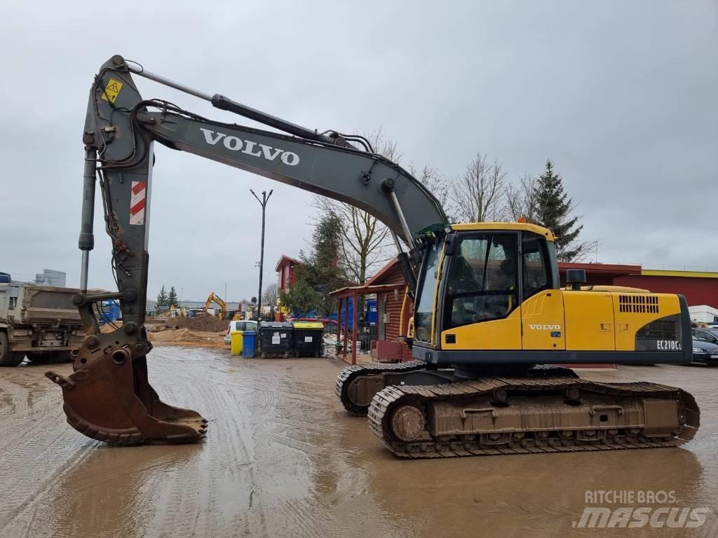Volvo EC 210 C Гусеничні екскаватори