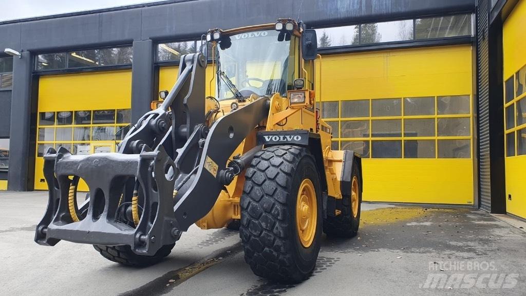 Volvo L 90 D Фронтальні навантажувачі