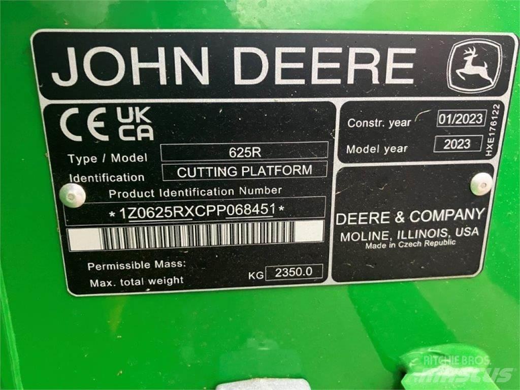 John Deere T560 Зернозбиральні комбайни