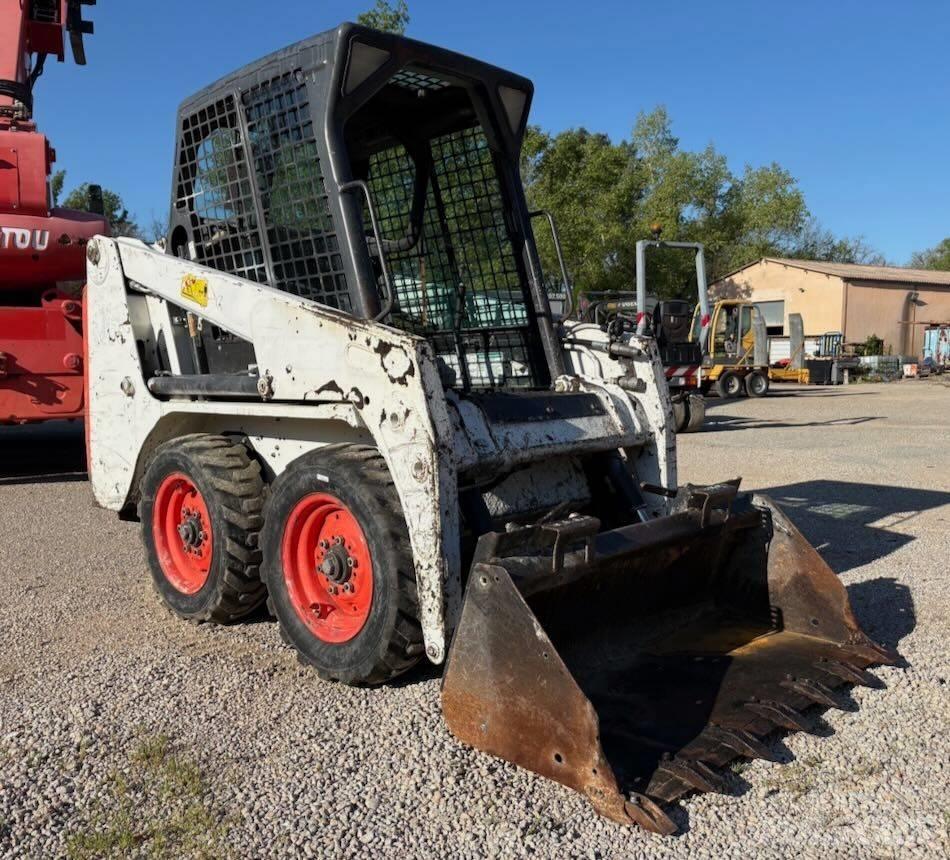 Bobcat S 100 Міні-навантажувачі