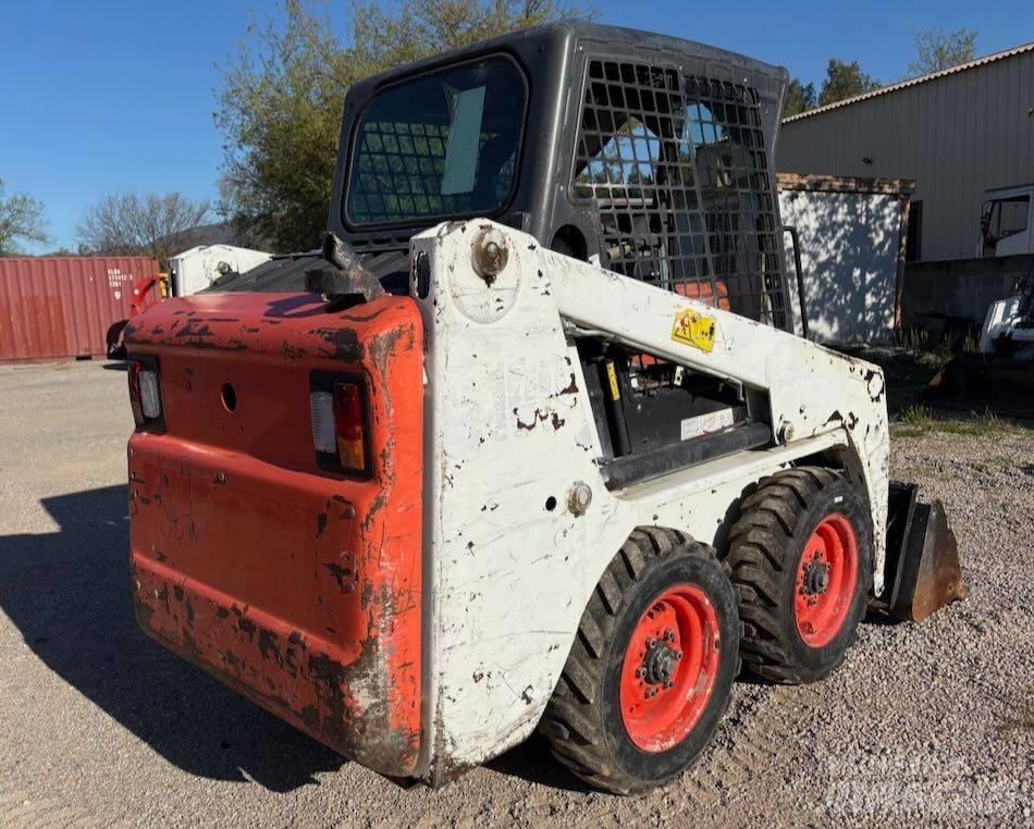 Bobcat S 100 Міні-навантажувачі