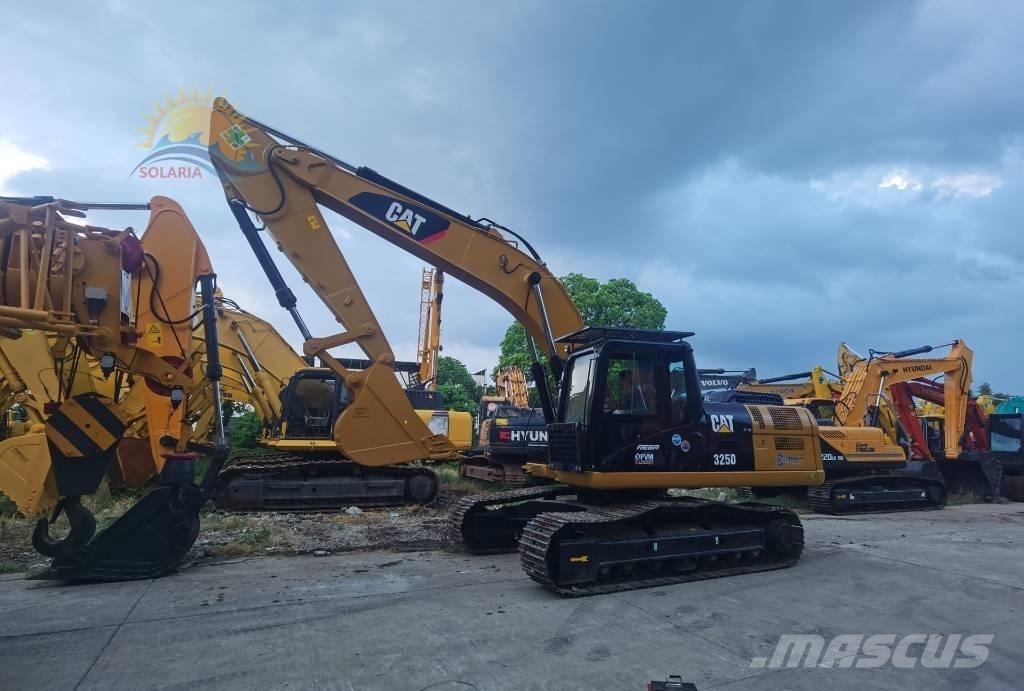 CAT 325 D Гусеничні екскаватори