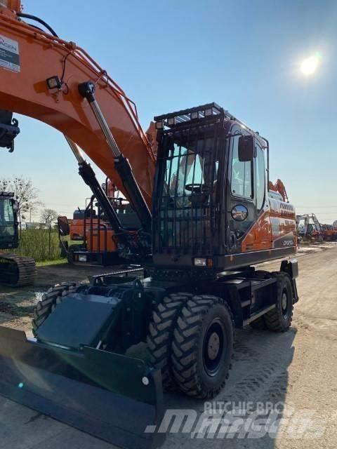 Doosan DX 210 W Колісні екскаватори