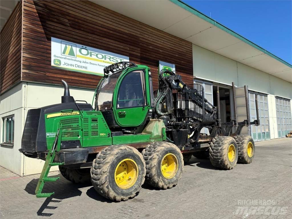 John Deere 1110 G Форвардери