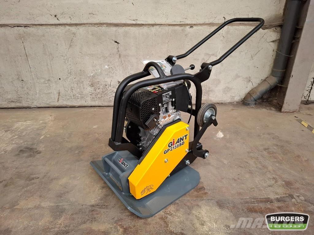 GiANT GP2158SD Віброплити та вібротрамбовки