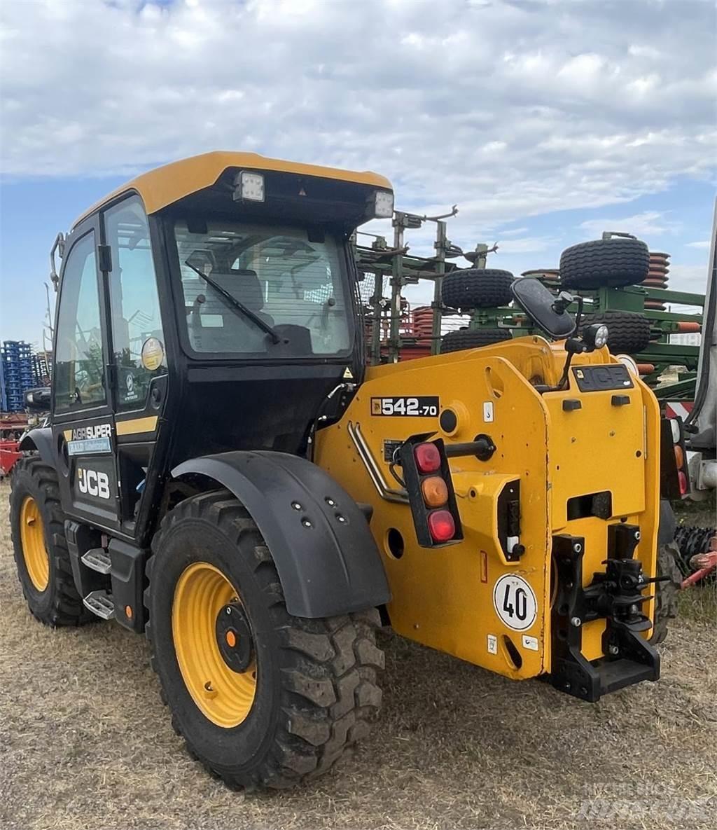 JCB 542-70 Телескопічний навантажувач