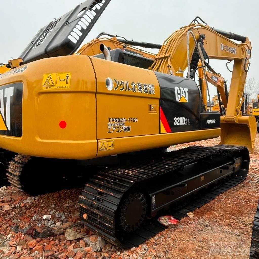 CAT 320 D Гусеничні екскаватори