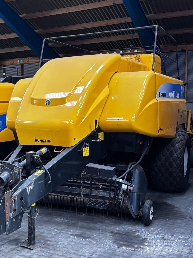 New Holland BB 9090 Тюкові прес-підбирачі