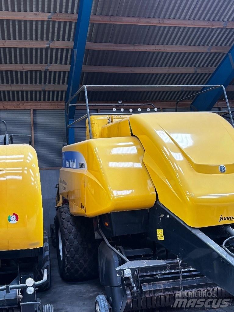 New Holland BB 9090 Тюкові прес-підбирачі