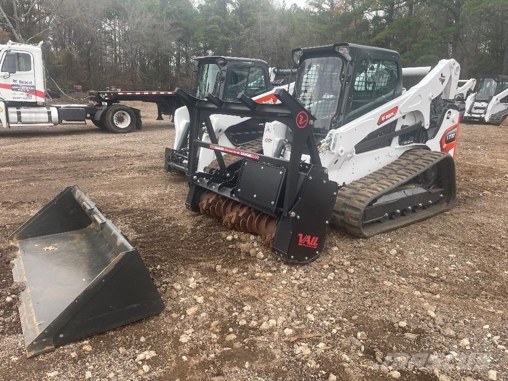 Bobcat T770 Міні-навантажувачі