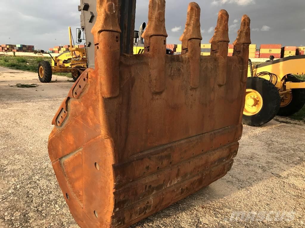 Volvo EC 460 B LC Гусеничні екскаватори