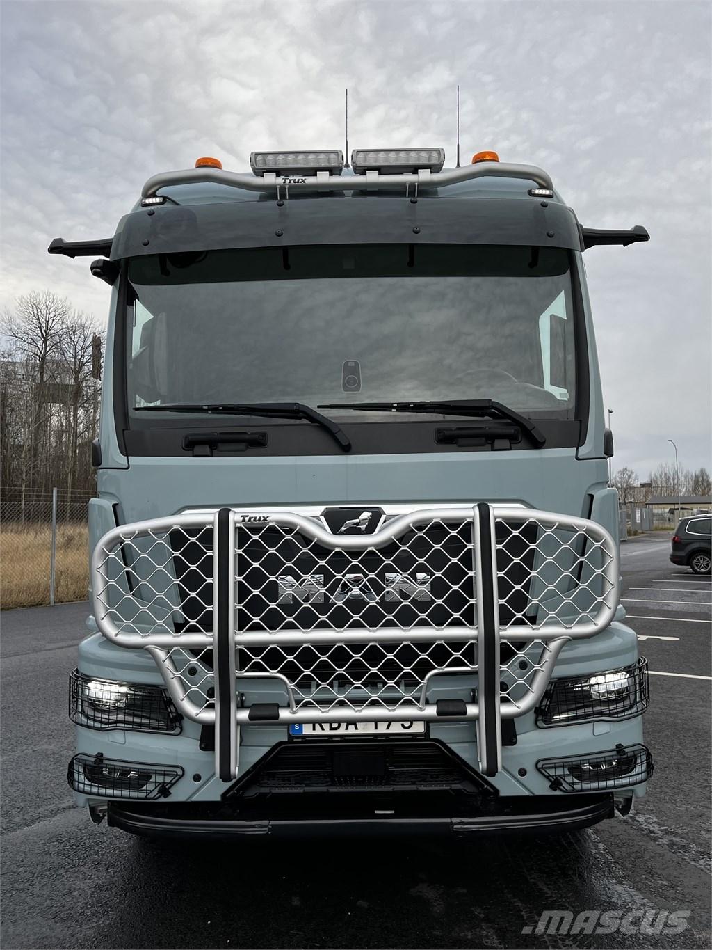 MAN TGS 33.520 6x4H Тягачі