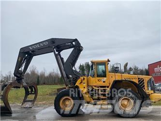 Volvo 180 E HighLift Фронтальні навантажувачі