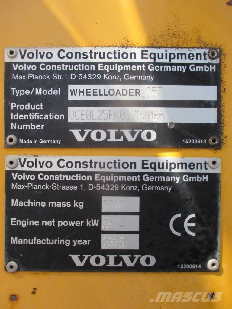 Volvo L 25 F Фронтальні навантажувачі