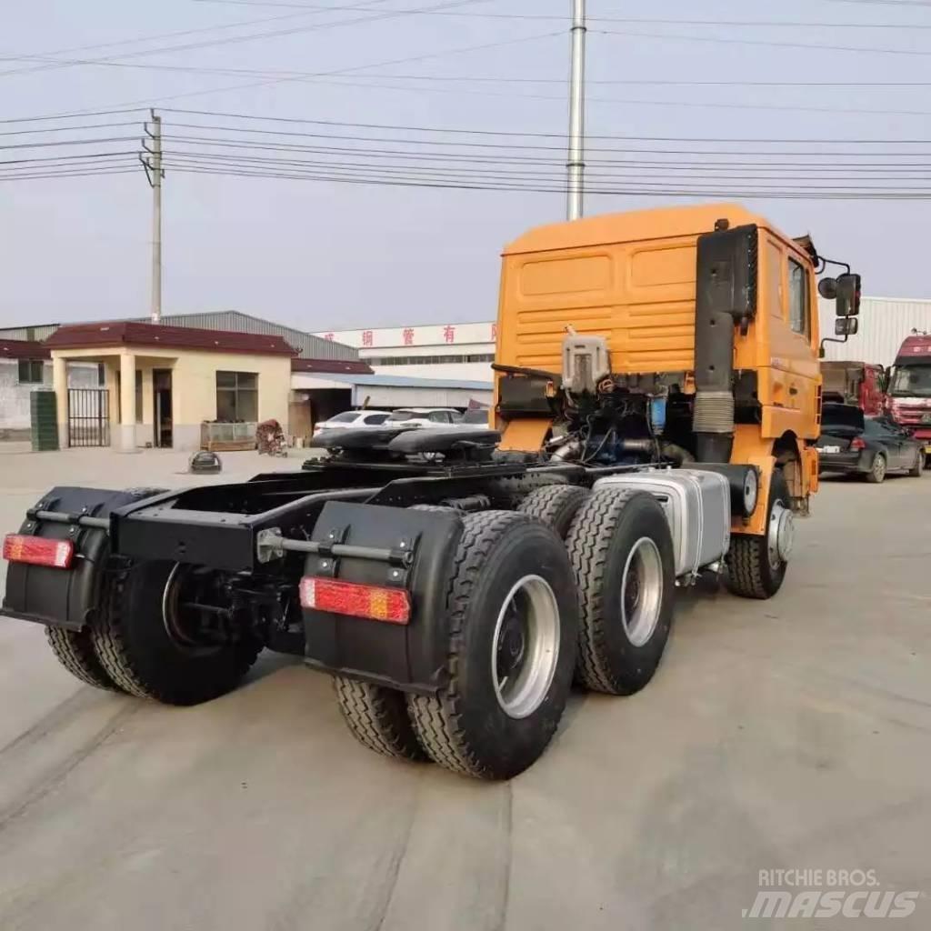 Shacman F3000 6X4 Тягачі