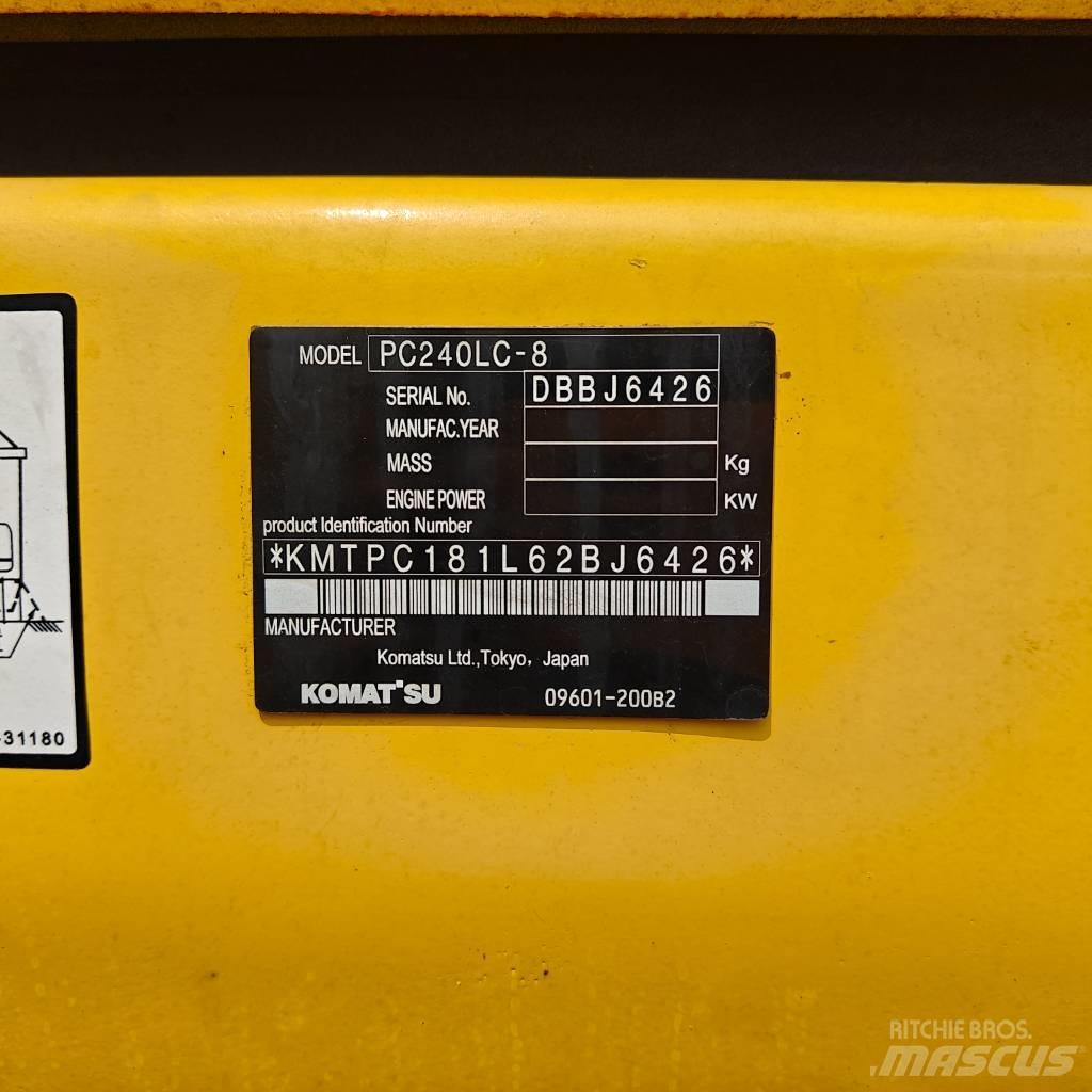 Komatsu 240-8 Гусеничні екскаватори