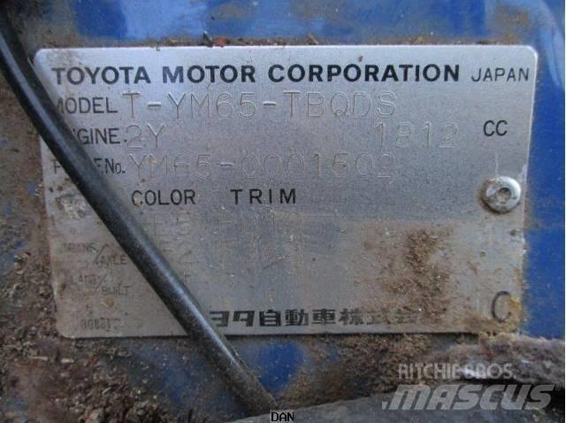 Toyota T-YM65 Вантажівки-платформи/бокове розвантаження
