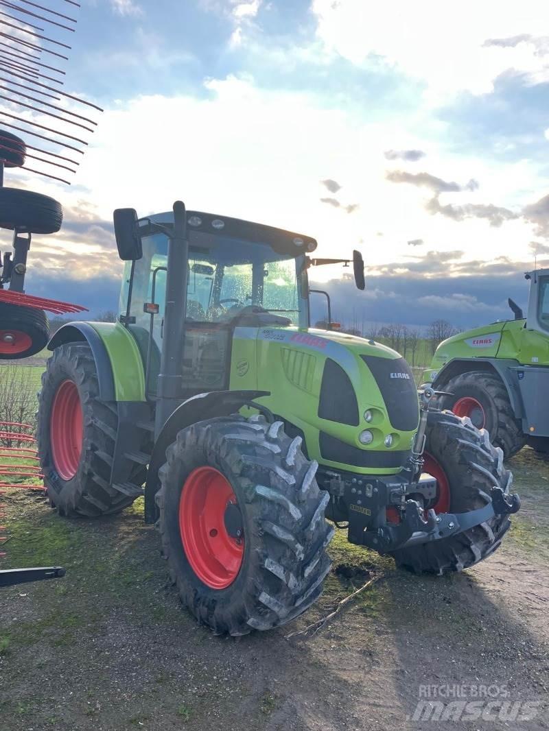 CLAAS Ares 657 Трактори