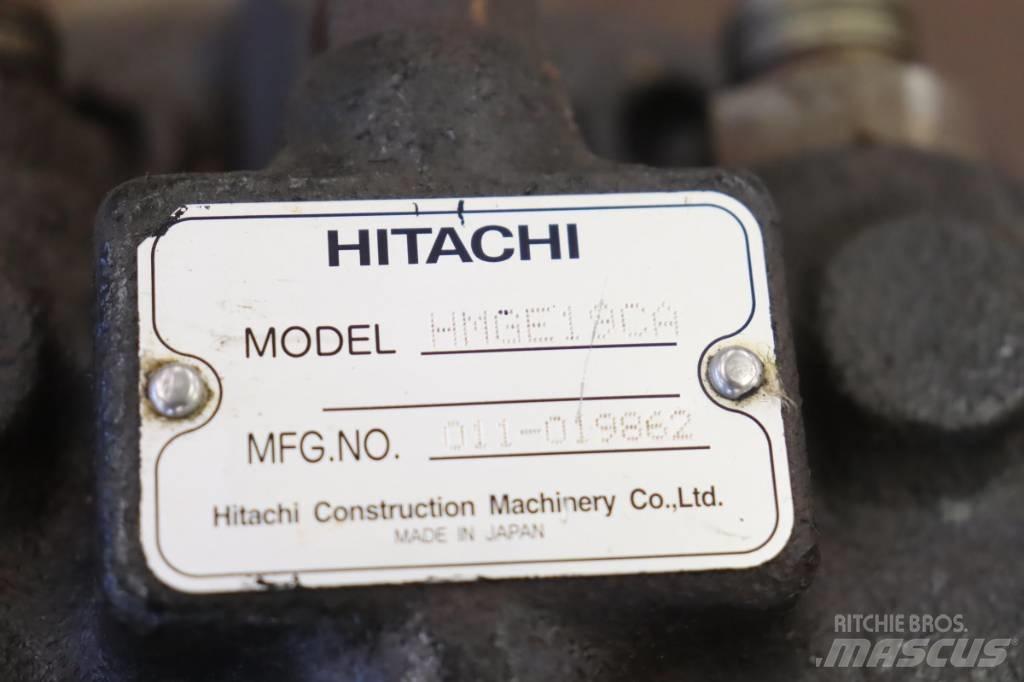 Hitachi 130 Гусеничні екскаватори
