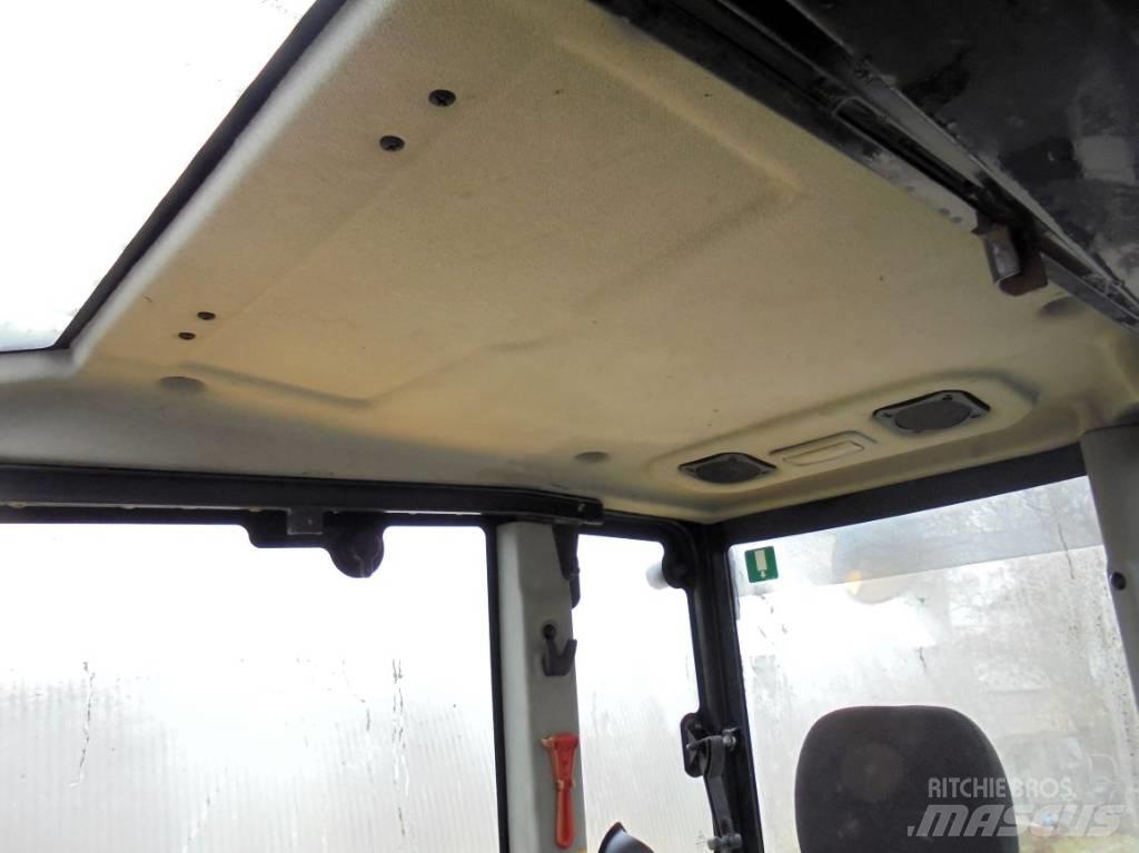Komatsu PC 80 MR-3 Середні екскаватори 7т. - 12т.
