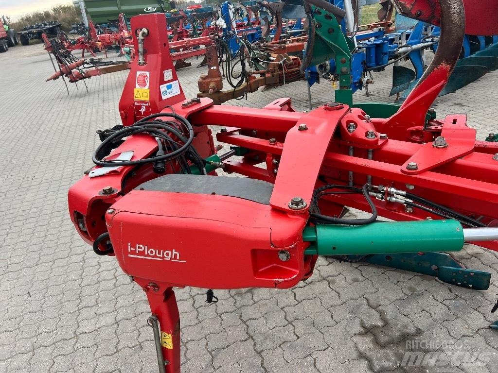 Kverneland 2500S Реверсивні плуги