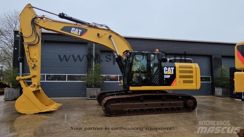 CAT 330FL Гусеничні екскаватори