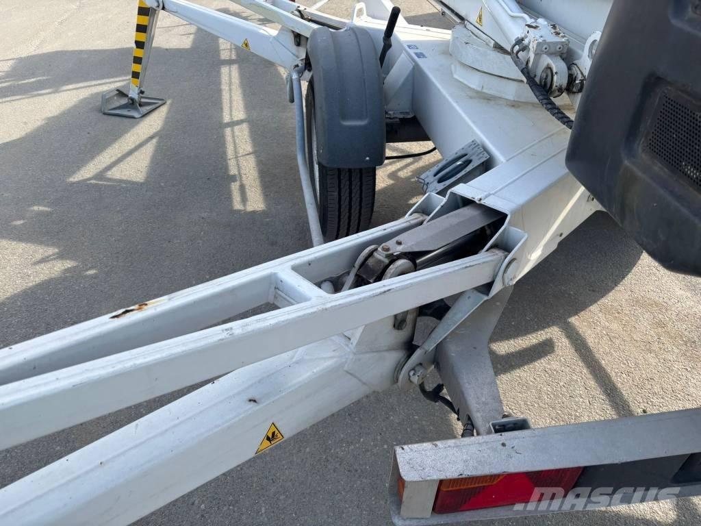 Dino 210 XT Вишки-причепи