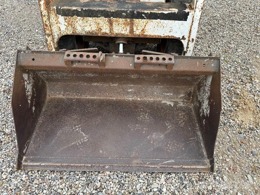 Bobcat 553 Міні-навантажувачі