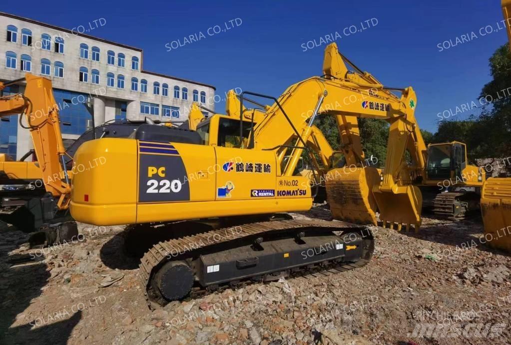 Komatsu PC 220-8 Гусеничні екскаватори
