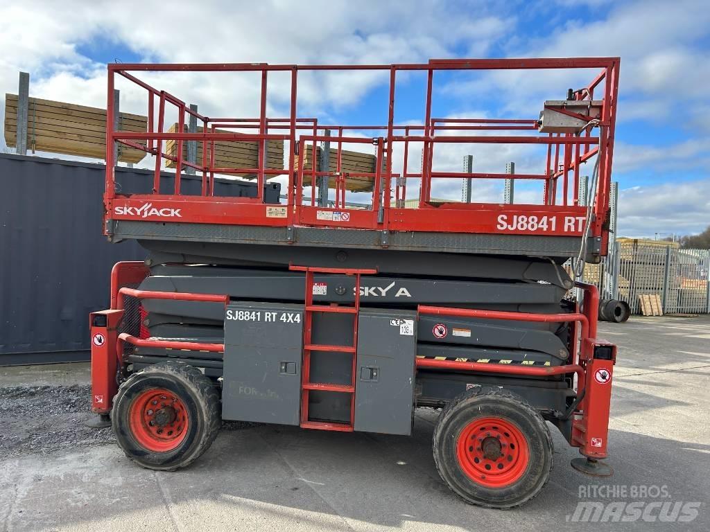 SkyJack SJ 8841 RT Підйомники-ножиці
